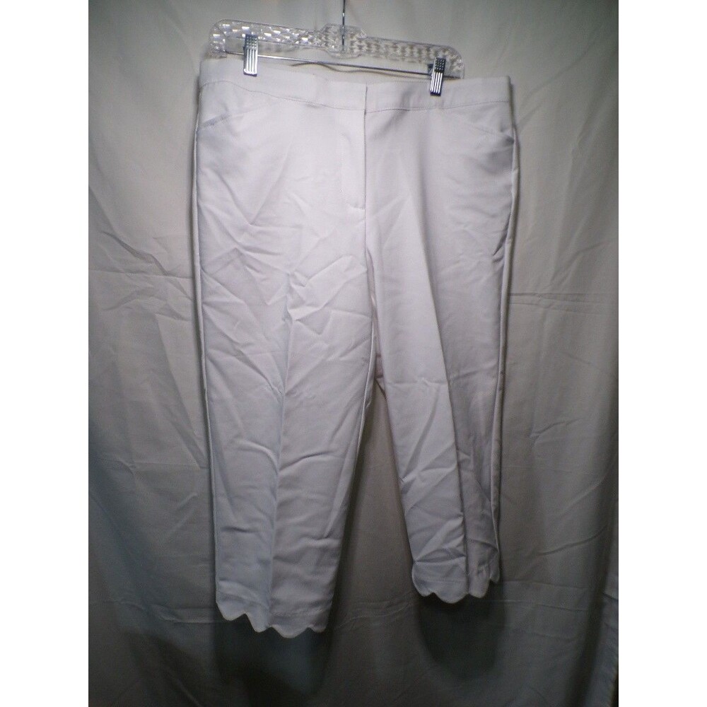 Ruby Rd. Women's White Capri Pants Scalloped Hem Size 14P Petite